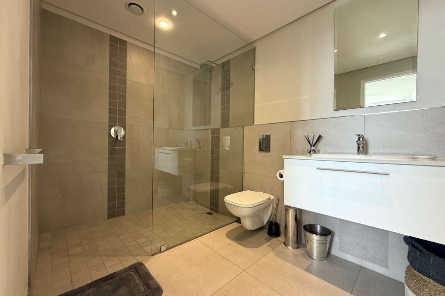 1 Bedroom Property for Sale in Foreshore Western Cape